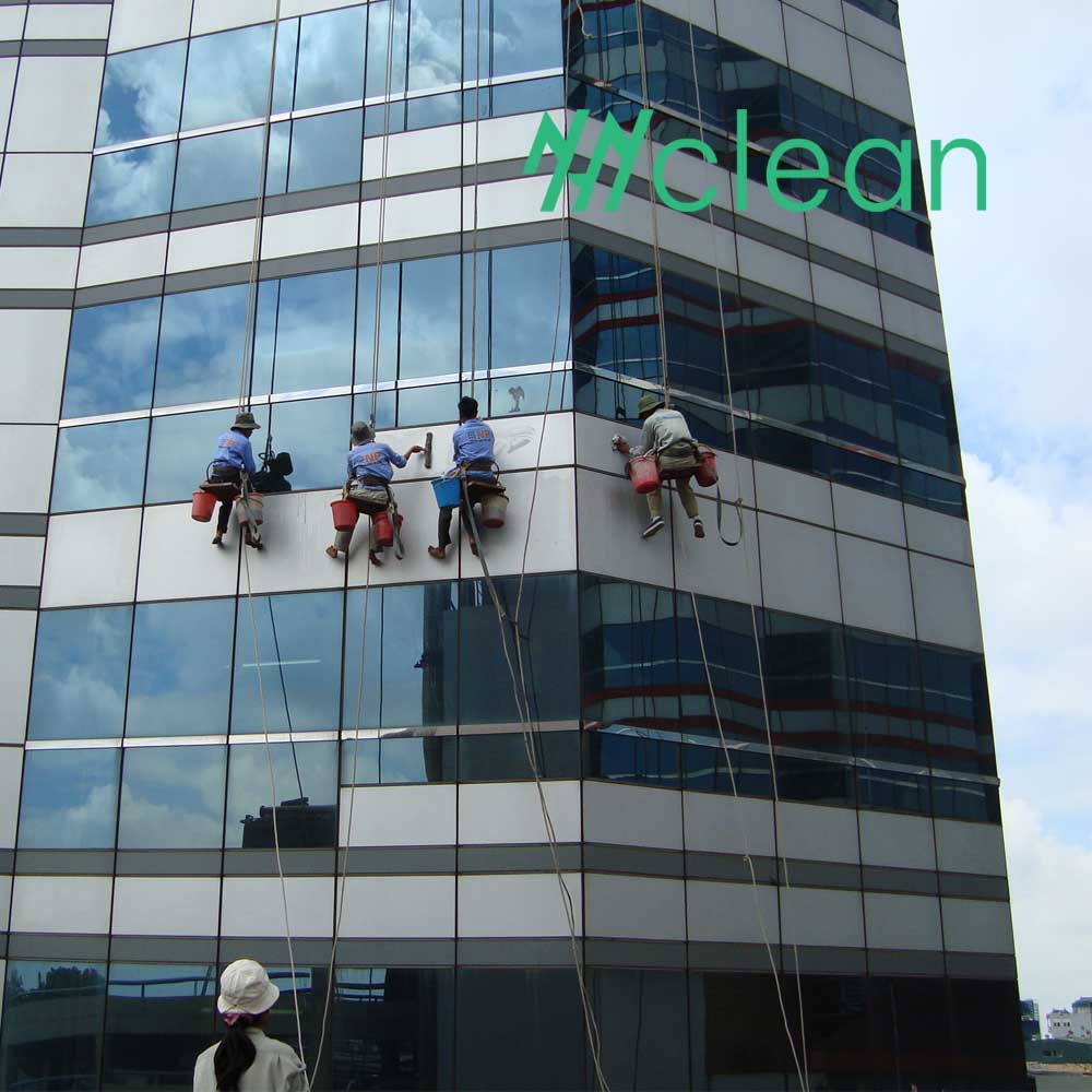 Vệ sinh tòa nhà cao tầng - công ty vệ sinh NHN CLEAN