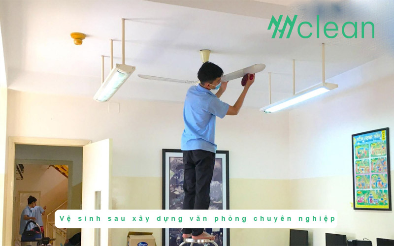 Vệ sinh sau xây dựng văn phòng chuyên nghiệp